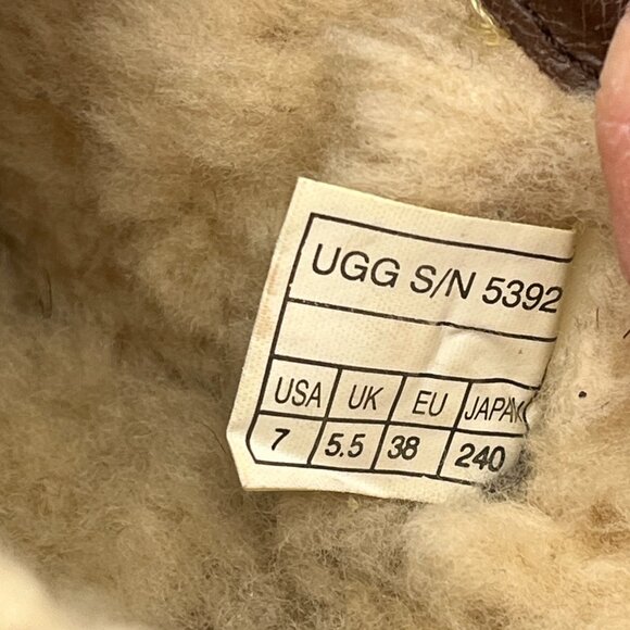 UGG 5392 Womens Size 7 Dark Brown Leather Sheepskin Lined Slip On Loafer Shoes - Picture 7 of 8